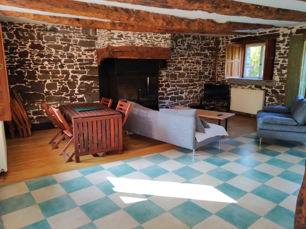 Maison En Pierre Dans Son Nid De Verdure Roz-Landrieux Екстер'єр фото
