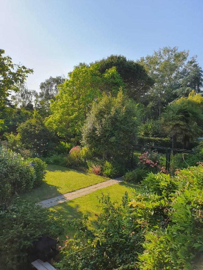 Maison En Pierre Dans Son Nid De Verdure Roz-Landrieux Екстер'єр фото